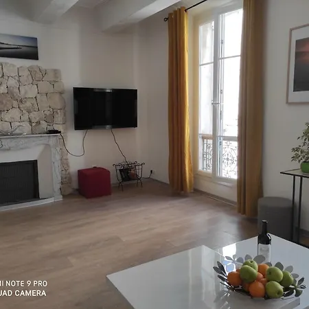 Apartment 5 Min To Sea Francaise Old Town