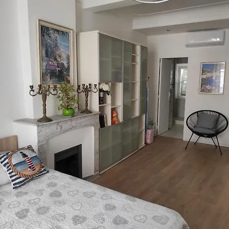 5 Min To Sea Francaise Old Town Antibes