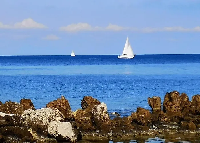 Daire 5 Min To Sea Francaise Old Town *